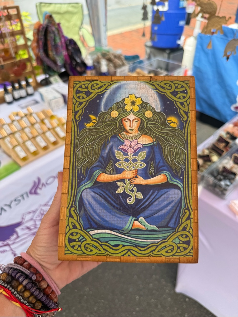 Mother Earth wooden box